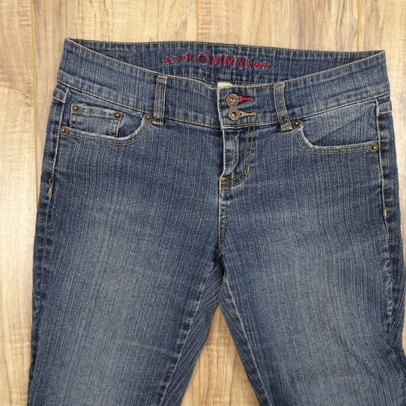 Tommy Hilfiger Juniors Luy-Luy Boot Cut Jeans - Picture 3 of 5